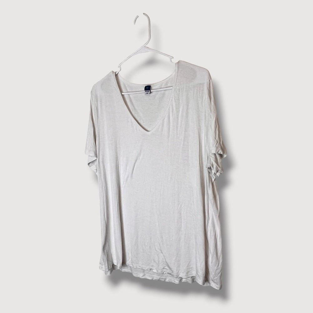 Old Navy Luxe White Basic V-neck Tee Shirt Size XL